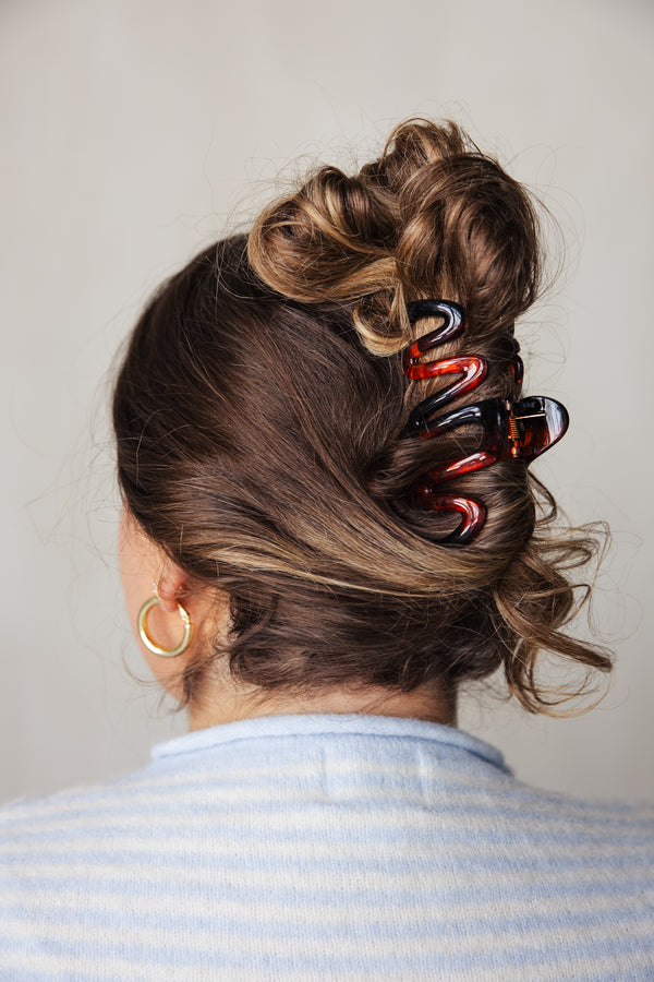 Wavy Hair Clip - Brown